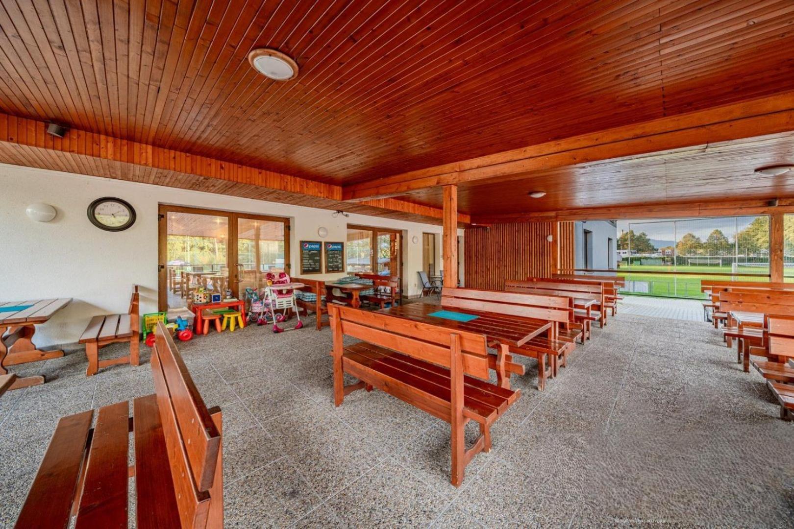 Raketa Residence, Restaurant & Hotel Prievidza Luaran gambar